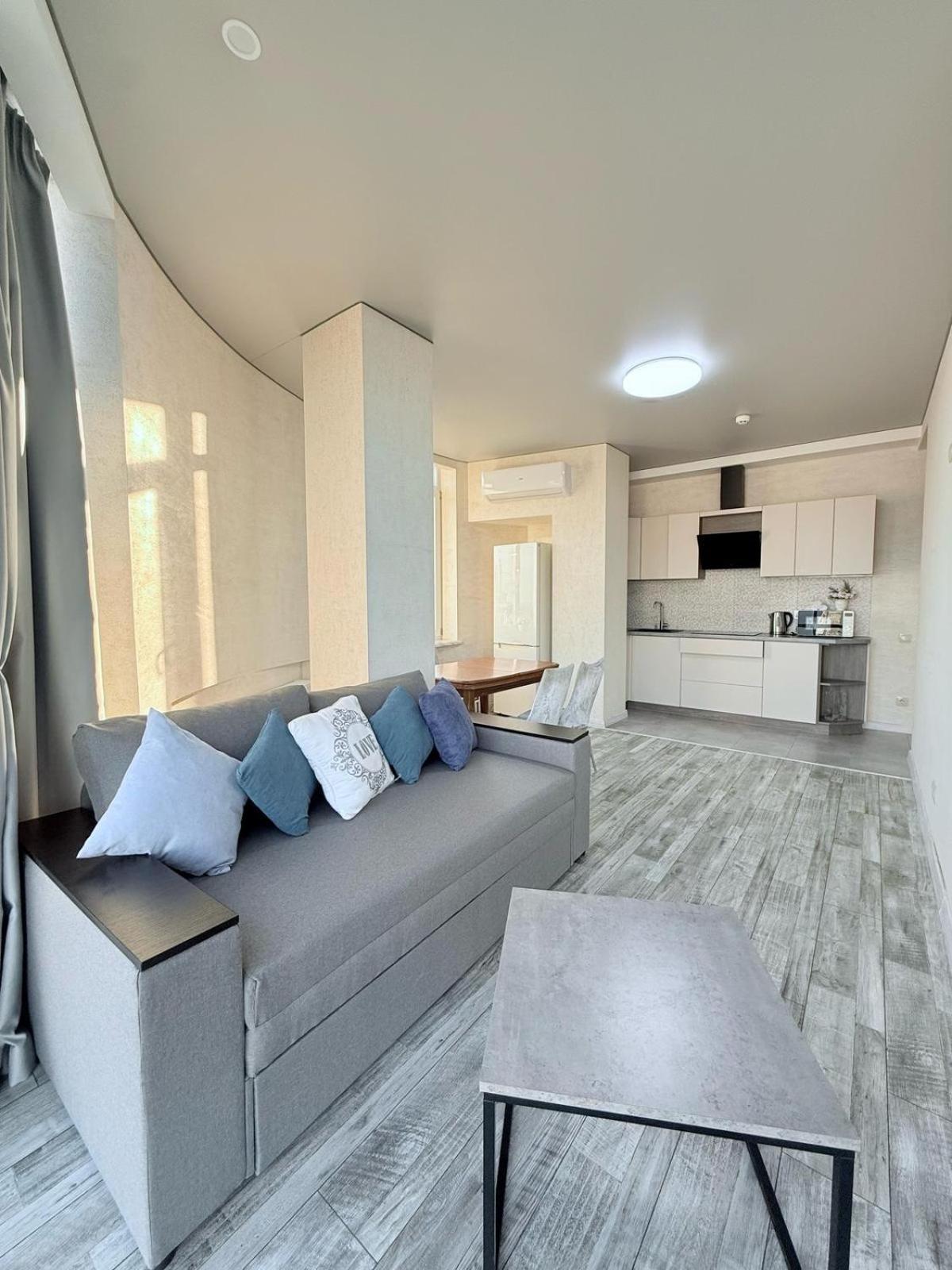 Gagarin Plaza Apartments 오데사 외부 사진
