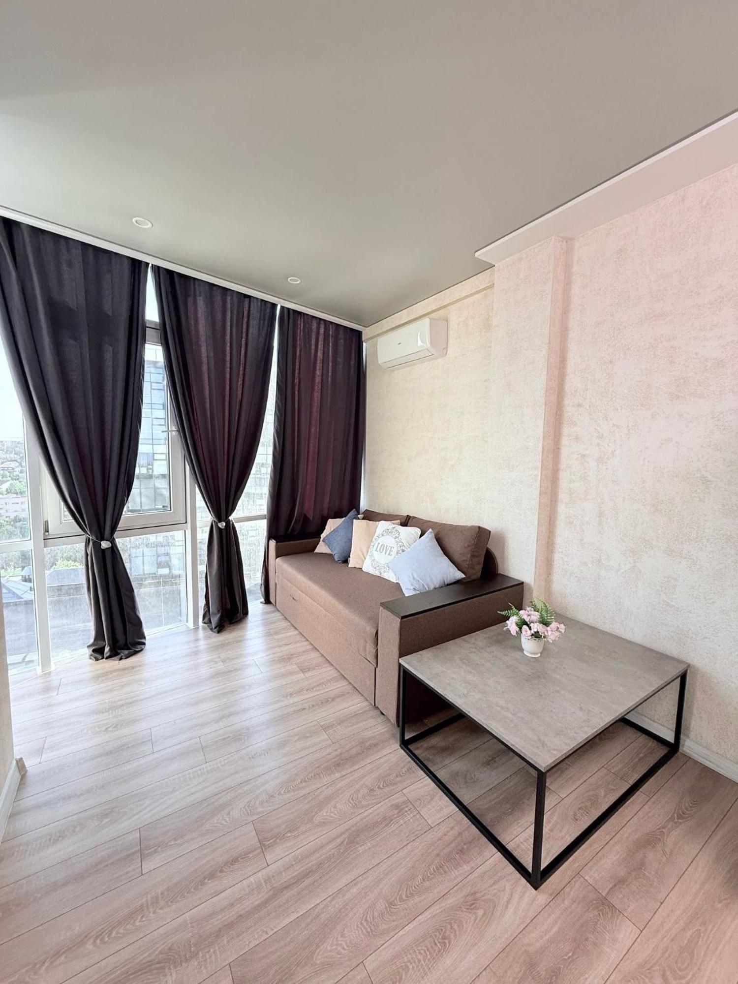 Gagarin Plaza Apartments 오데사 외부 사진